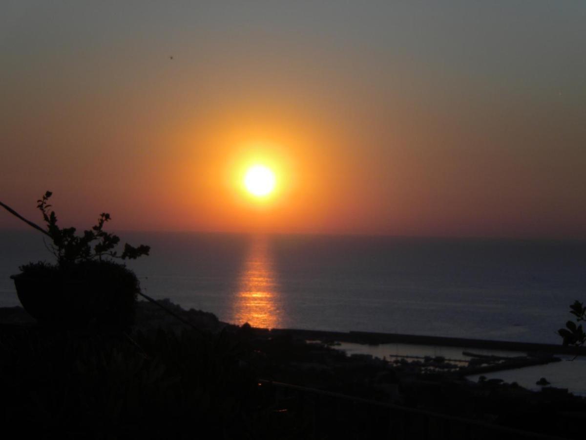 Ring Hostel Forio di Ischia Εξωτερικό φωτογραφία